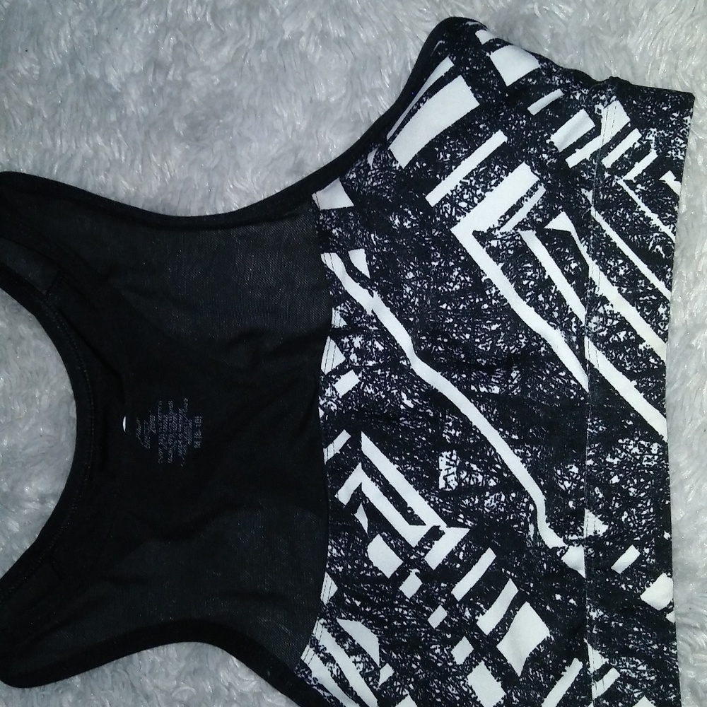 Sports bra